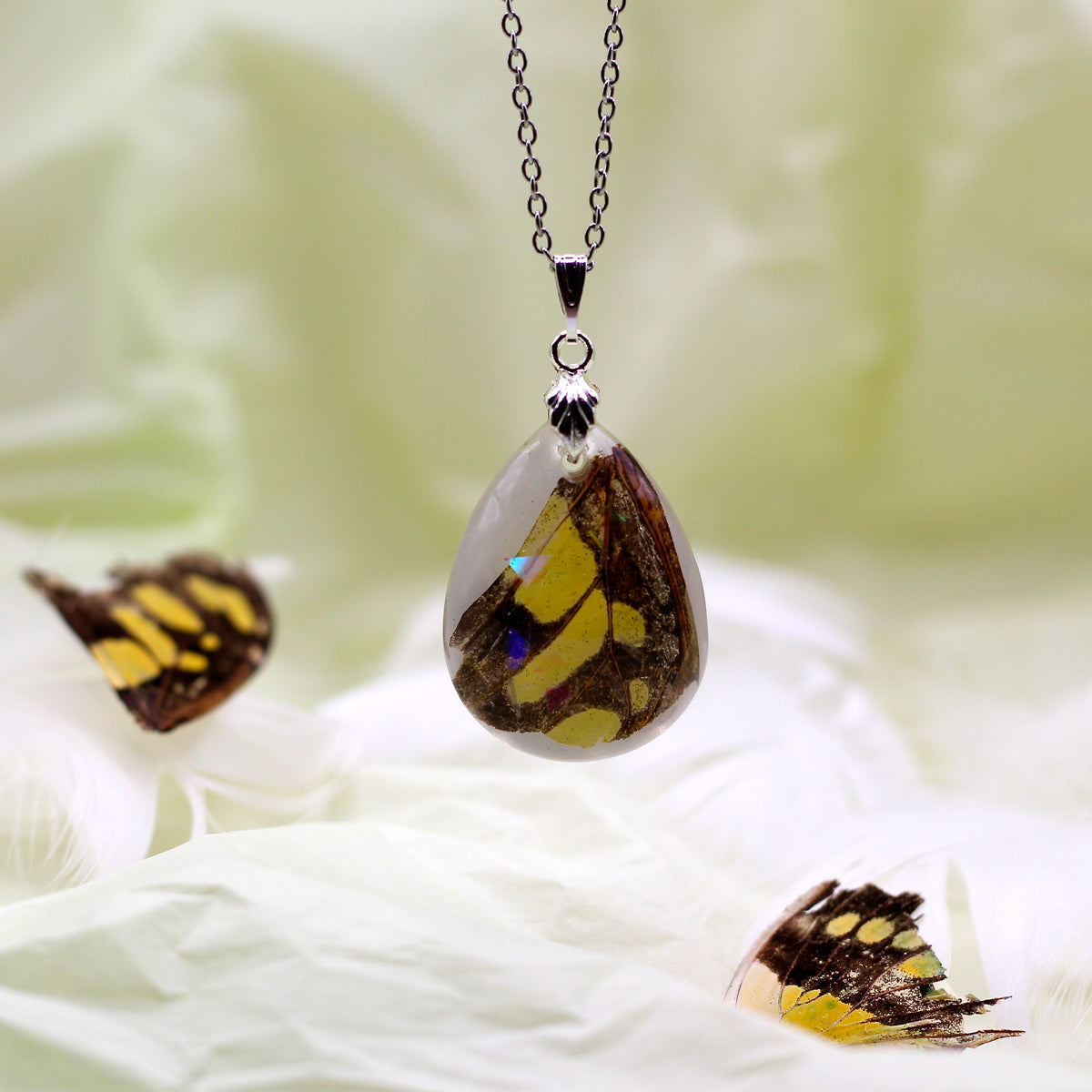 Memorial jewelry