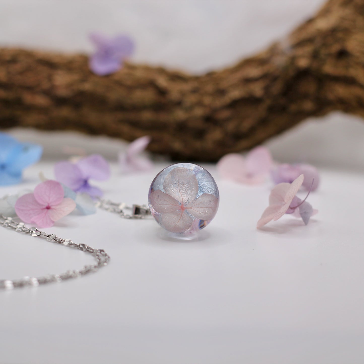 Ketting 'Sweet' met gedroogde hortensia