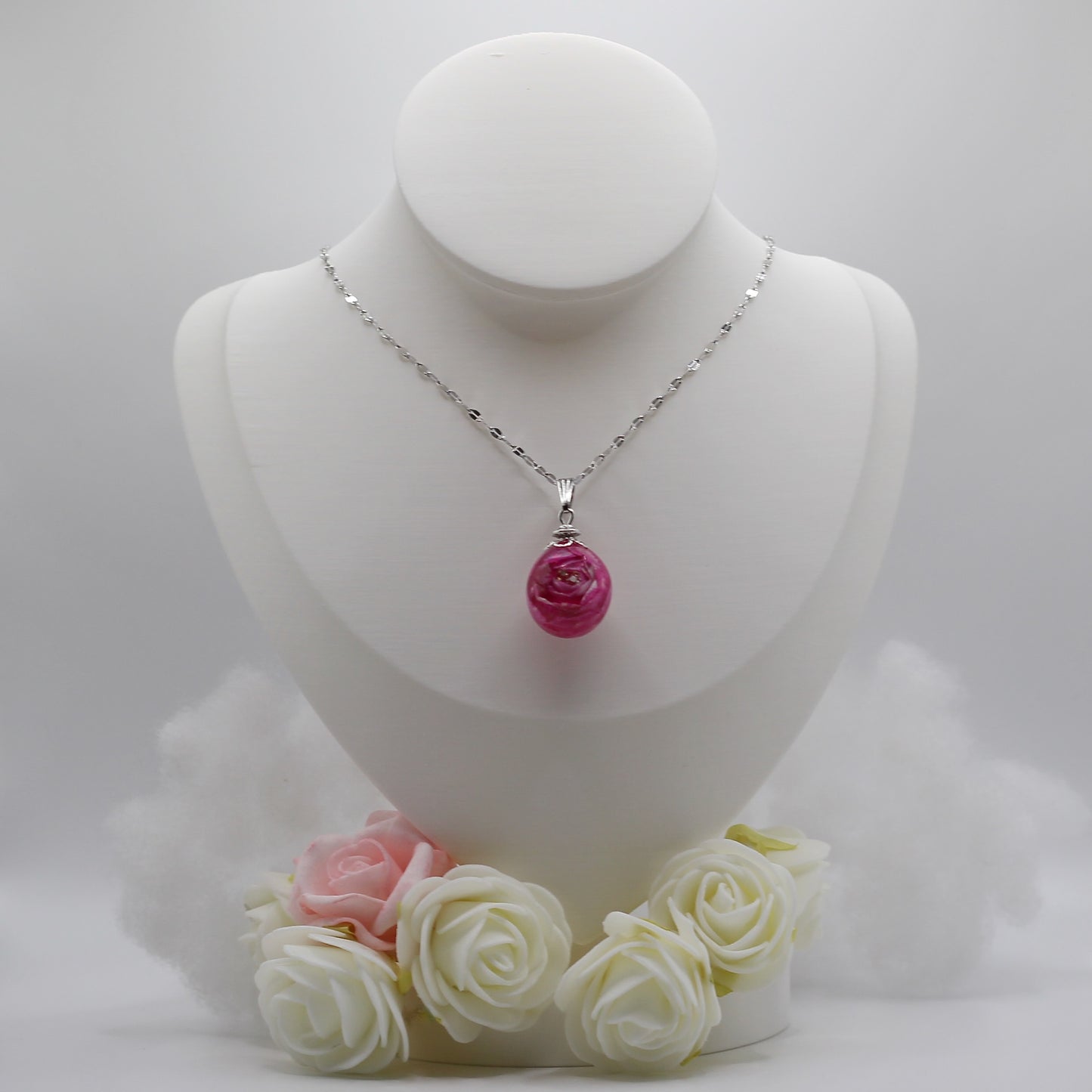 Necklace 'Velvet Blossom'