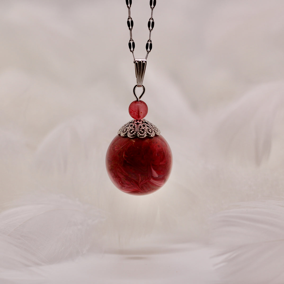 « Burgundy Ember », couleur de naissance de janvier