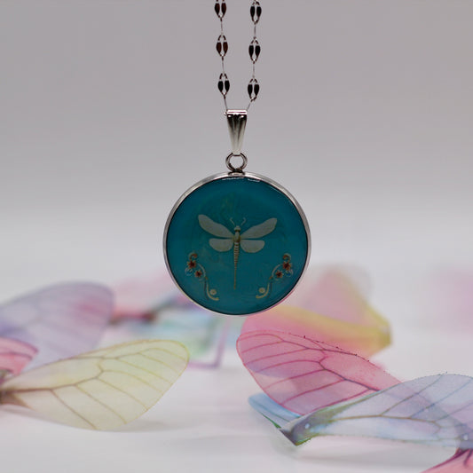 Ketting met libelle
