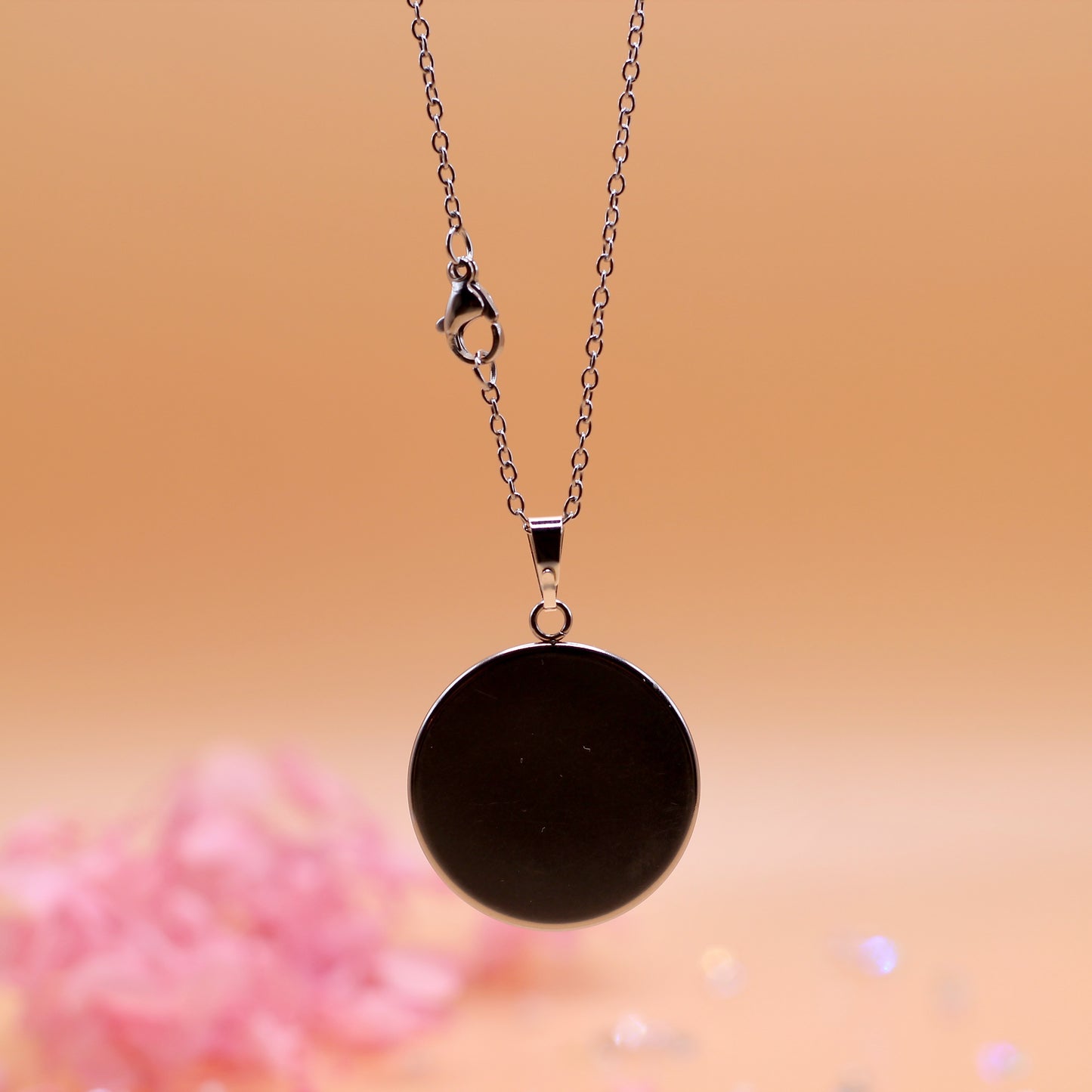 Ketting met veldbloemen rond