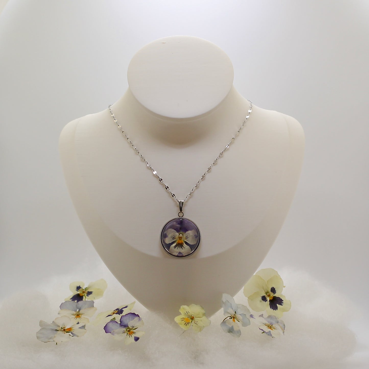 Necklace 'Viola Essence'
