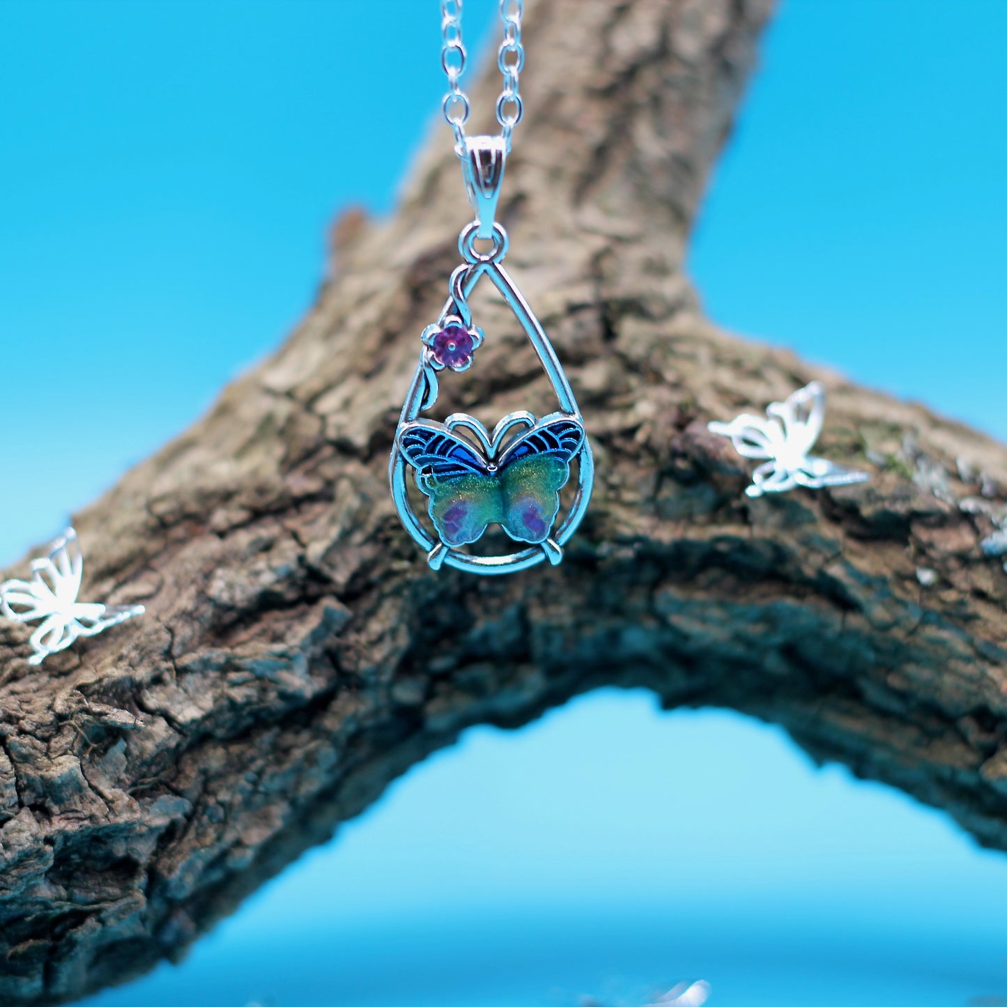 Ketting  met vlinder bedel