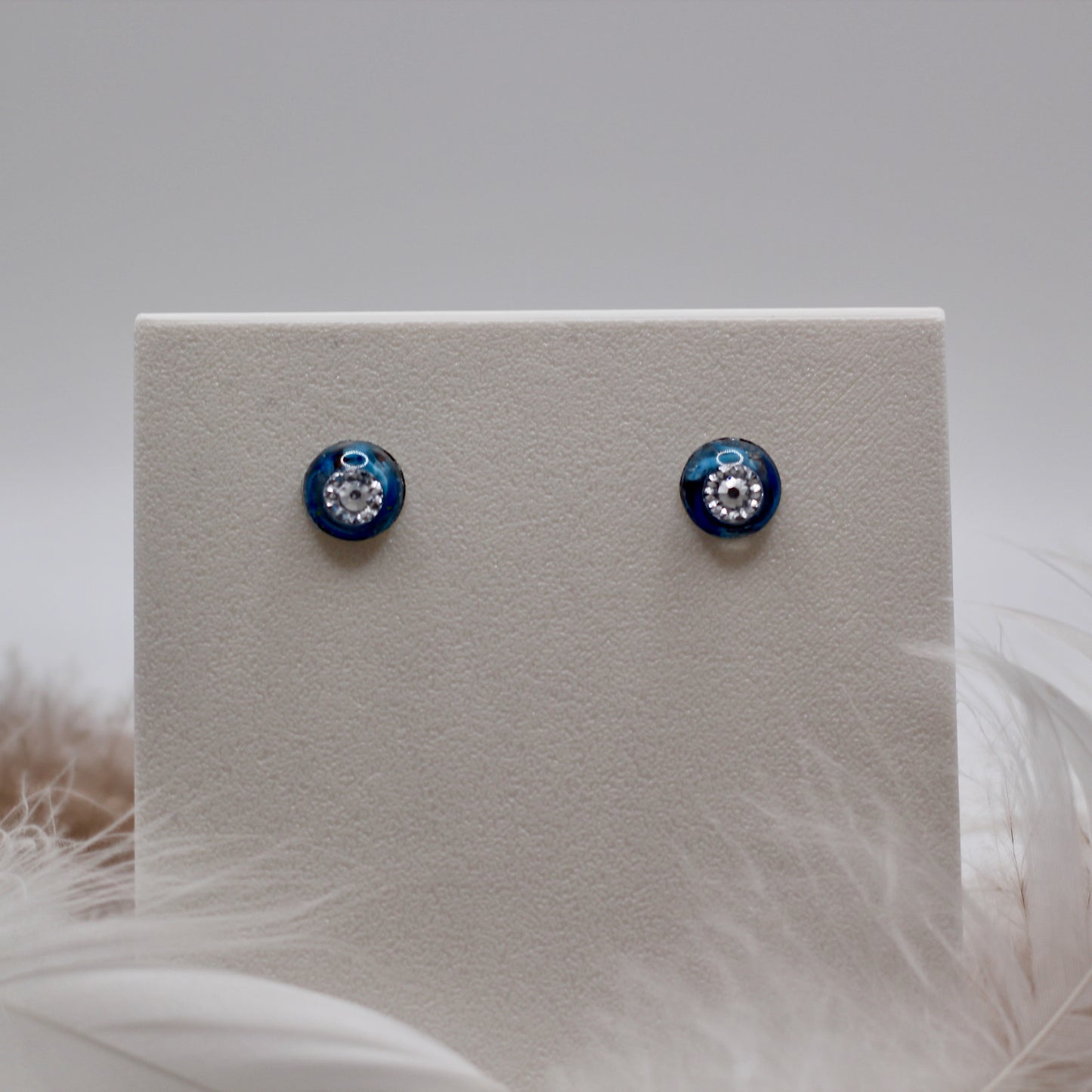 Oorbellen stekers blauw met strass
